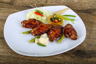 Teriyaki tavuk kanadı