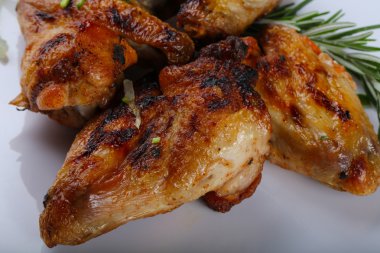 ızgara tavuk kanadı