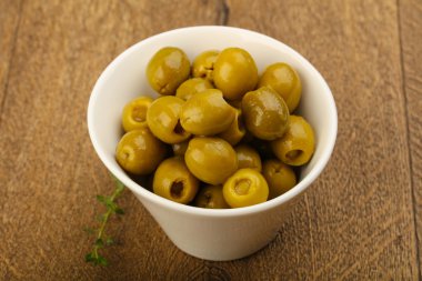 Lezzetli dolma zeytin