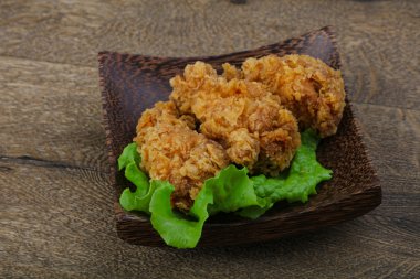 Çıtır tavuk kanatları