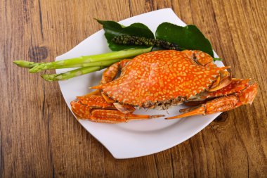 Lezzetli haşlanmış Yengeç