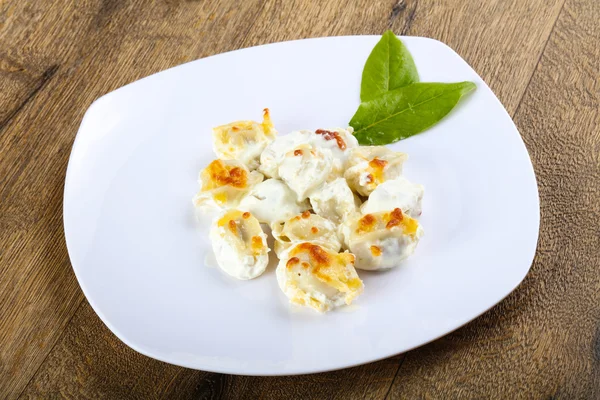 Fried Russian dumplings — Stock Photo, Image