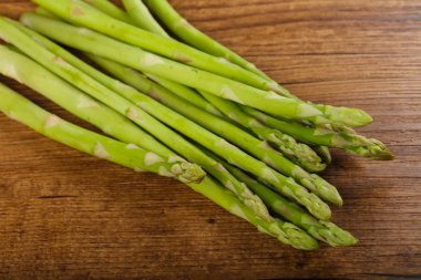 ham yeşil kuşkonmaz 