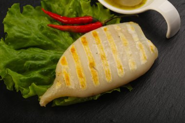 Lezzetli ızgara kalamar