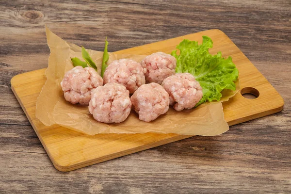 Hausgemachte Hackfleischbällchen Aus Rohem Schweinefleisch Bereit Zum Kochen — Stockfoto