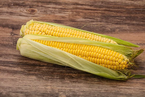 Vegan Cuisine Ripe Sweet Young Corn — Stock Photo, Image