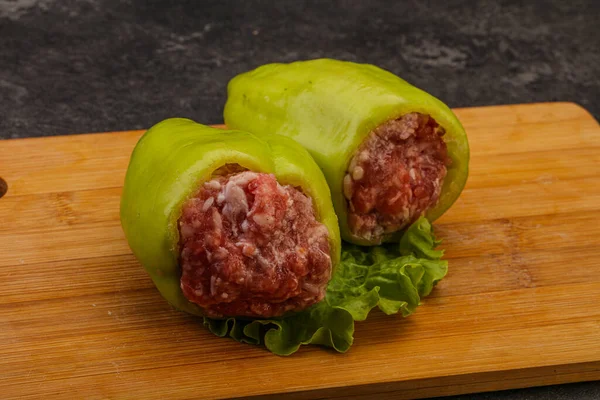 Raw Stuffed Pepper Meat Cooking — Stock Photo, Image