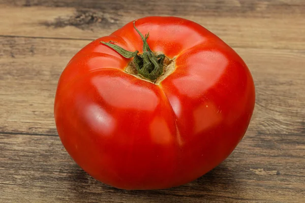 Tomate Vermelho Suculento Grande Maduro Para Cozinhar — Fotografia de Stock