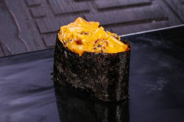 Japon mutfağı - Balıklı Baharatlı Gunkan