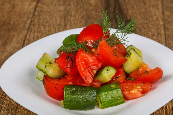 Salada Primavera Com Verduras Frescas Tomate Pepino — Fotografia de Stock