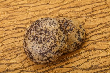 Tatlı ve lezzetli Rus zencefilli çörek yığını