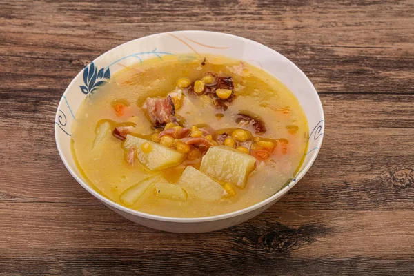Pea soup with smoked pork ribs — Stock Image Pea Soup Smoked Pork Ribs Stock Picture