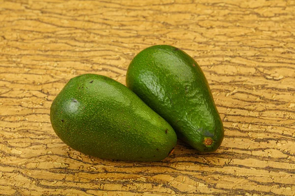 Dos Vegetales Maduros Aguacate Verde Exótico —  Fotos de Stock