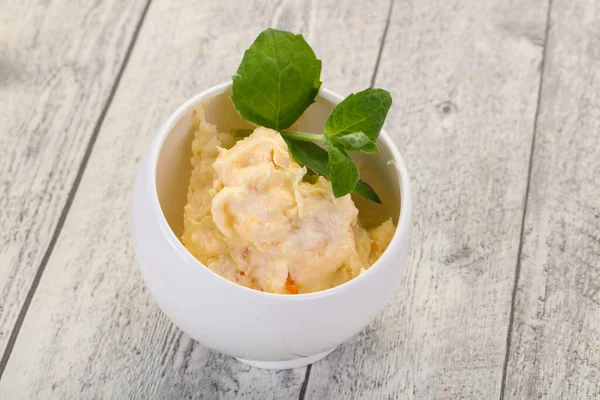 Ricotta Con Foglie Menta Servite Albicocca Secca — Foto Stock