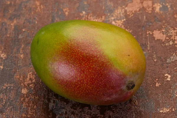 Süße Leckere Mango Über Holzhintergrund — Stockfoto