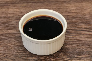 Asya mutfağı. Kasede soya sosu.