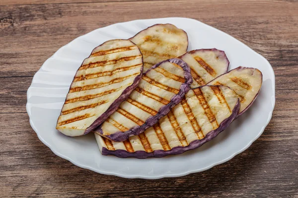 Gegrillte Graffiti Eierscheiben Mit Olivenöl — Stockfoto