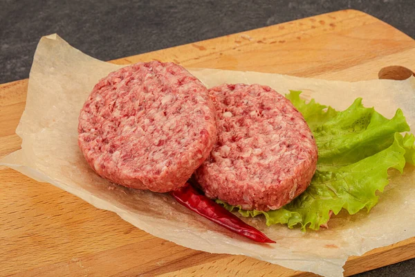 Roh Rindfleischschnitzel Für Burger — Stockfoto