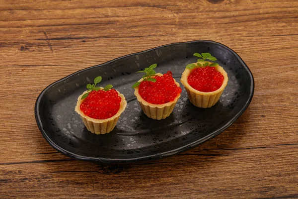 Apetizer Torta Com Lanche Caviar Vermelho — Fotografia de Stock