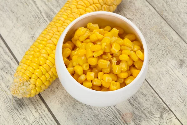 Sweet Young Corn Seeds Bowl — Stock Photo, Image