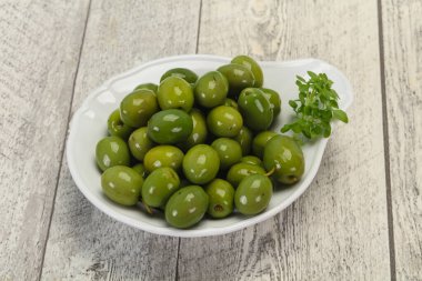 Salamura edilmiş yeşil Campo Kavanozda gerçek zeytin