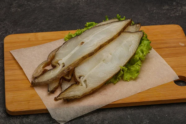 Alabote Defumado Delicoso Fatias Peixe Lanche — Fotografia de Stock