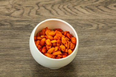 Baharatlı çerez kasede.