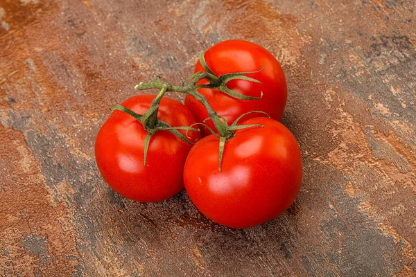 Roter Leuchtend Reifer Und Süßer Tomatenzweig — Stockfoto