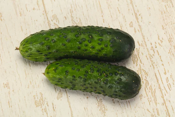 Reifes Frisches Grün Zwei Gurken Bereit Für Vegan — Stockfoto