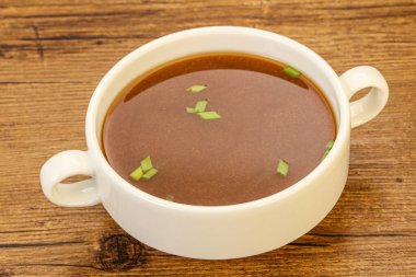 Japon geleneksel soya peynirli Miso çorbası.