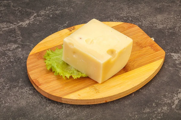 Emmental Formaggio Tavola Legno Servito Insalata — Foto Stock