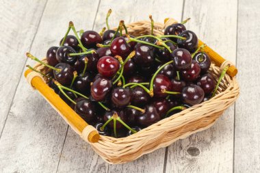 Olgun tatlı, taze kiraz meyvesi