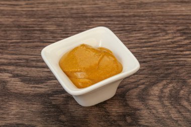 Kasede baharatlı hardal sosu