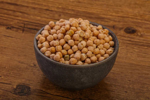 ビーガン料理 天然ドライひよこ豆のヒープ — ストック写真
