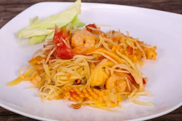 Traditioneller Thai Salat Mit Papaya Und Garnelen — Stockfoto