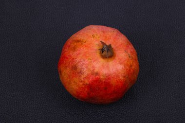 Olgun tatlı nar meyvesi.