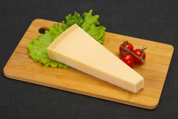 Salade Italienne Traditionnelle Parmesan Fromage Triangle Servi — Photo