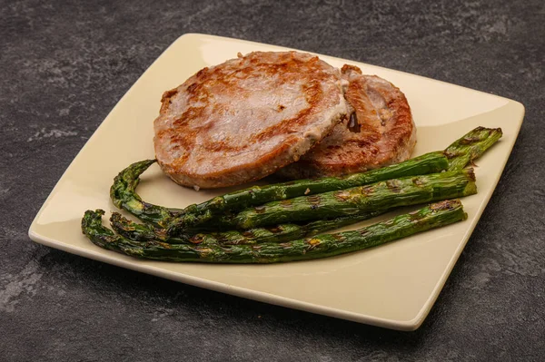 Grilled Tuna Steak Green Asparagus — Stock Photo, Image