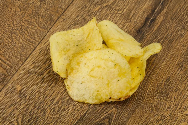 Natürliche Yuong Kartoffeln Gesalzen Chips Haufen — Stockfoto