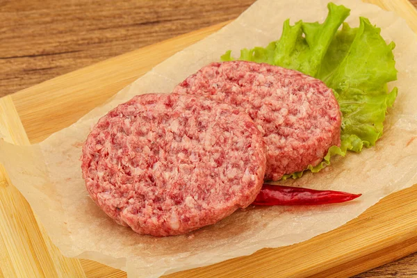 Nyers Marhahús Szelet Hamburgerhez — Stock Fotó