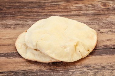 Atıştırmalık geleneksel Doğu Pita ekmeği