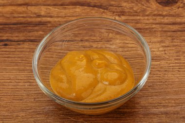 Kasede baharatlı hardal sosu