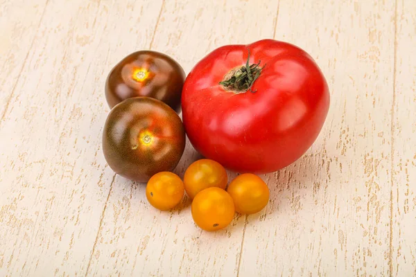 Miscela Matura Pomodoro Rosso Giallo Cumato — Foto Stock