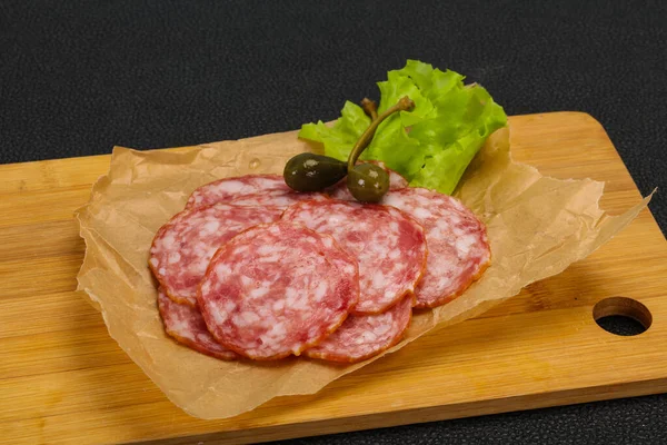 Saucisse Salchichon Espagnole Aux Feuilles Salade — Photo