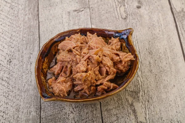 Filete Atún Enlatado Para Ensalada —  Fotos de Stock