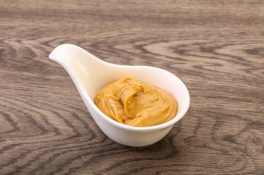 Fıstık ezmeli atıştırmalık