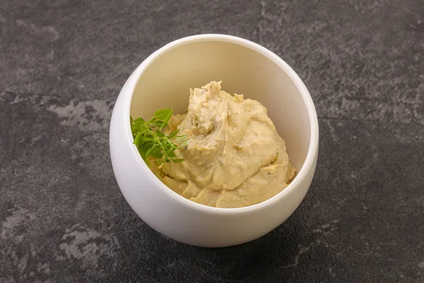 Wegańskie Jedzenie Hummus Dip Oliwą Oliwek — Zdjęcie stockowe