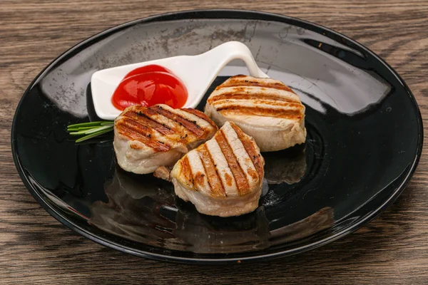 Grilled Pork Medallion Tomato Sauce Served Rosemary — Stock Photo, Image