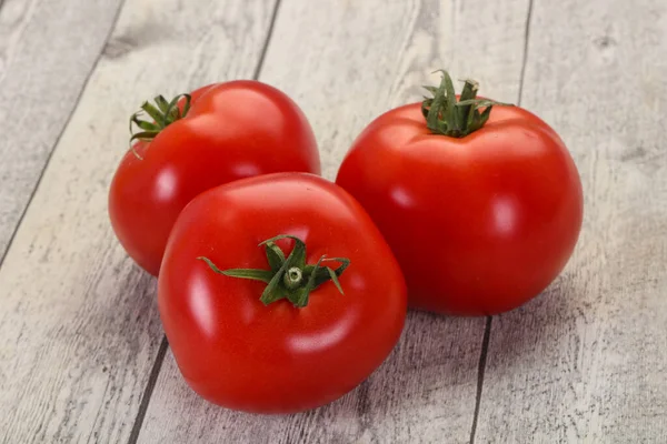 Reife Saftige Rote Große Tomaten — Stockfoto