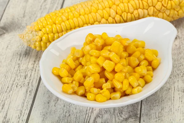 Sweet Young Corn Seeds Bowl — Stock Photo, Image